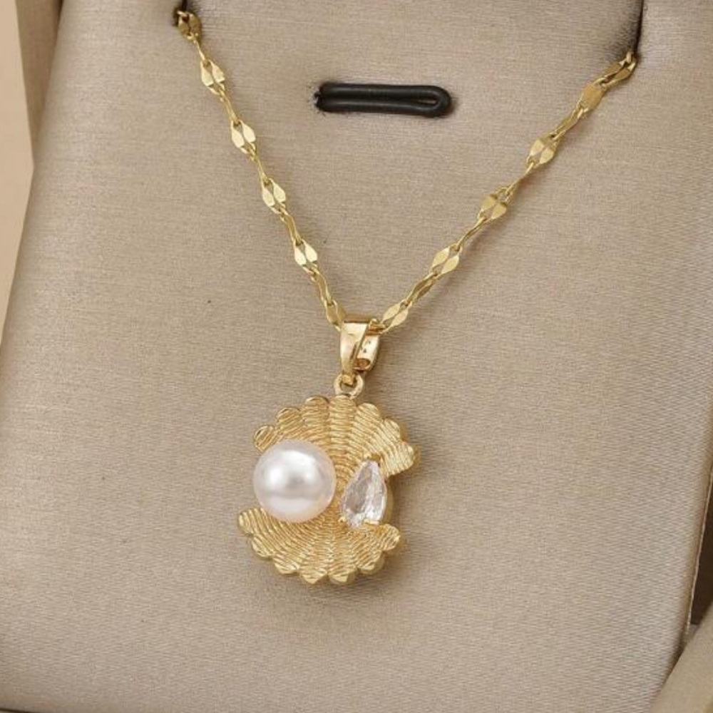 Elegant Gold over 925 sterling silver & Pearl with crystal Pendant Necklace NWT